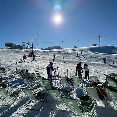 Flat In Sur Ollon, Gamat, For 4 With Two Double Beds * Villars-sur-Ollon