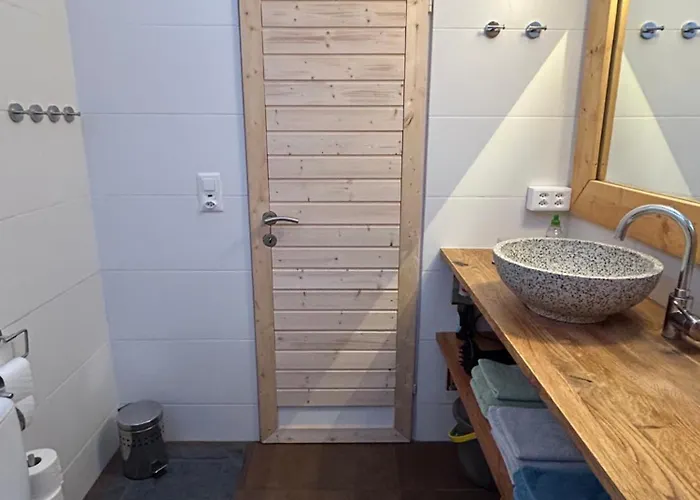 Flat In Sur Ollon, Gamat, For 4 With Two Double Beds * 빌라쉬르올롱